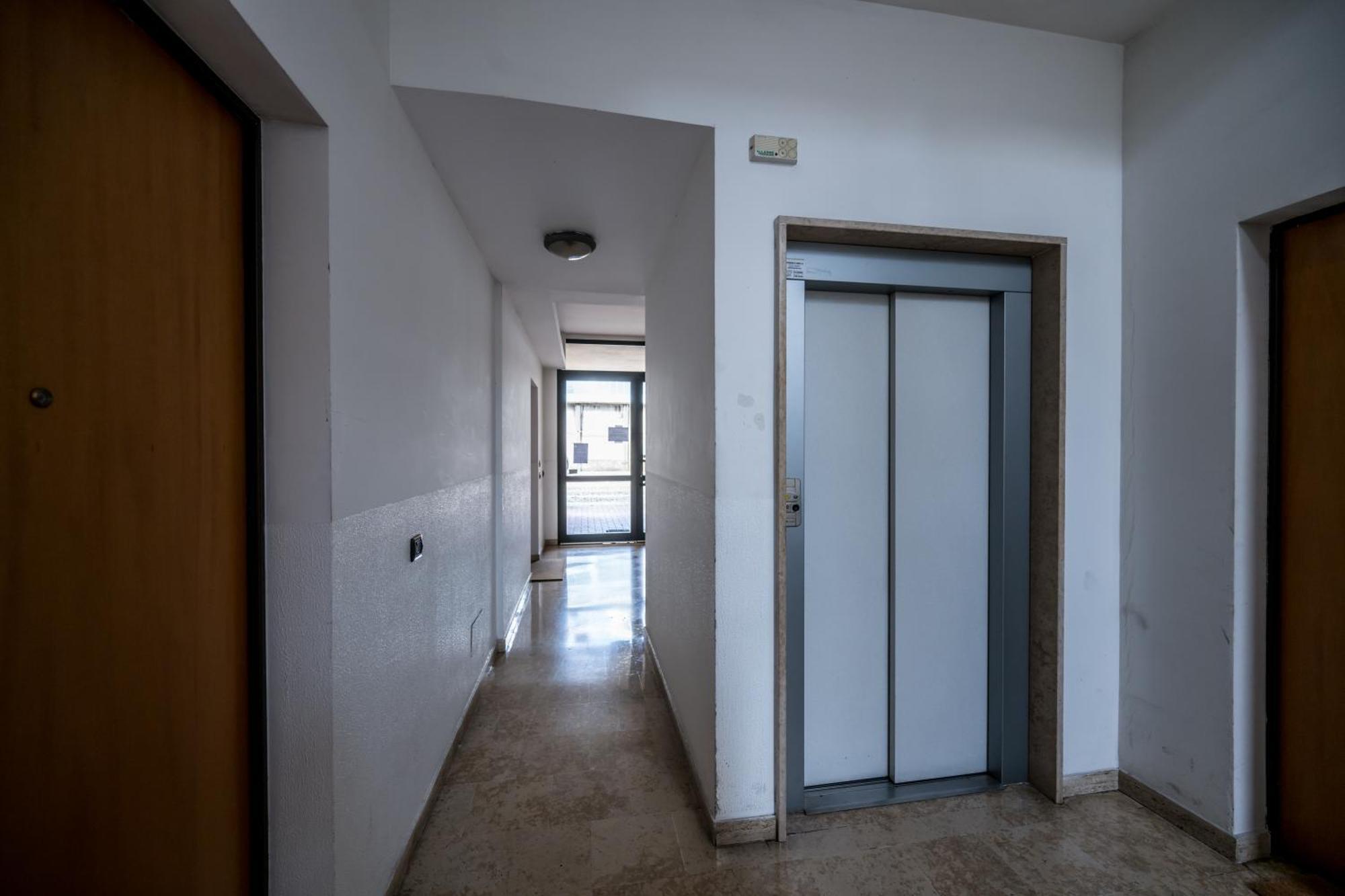 Cozy Suite Rogoredo Apartment Next To The Metro And Train Station Мілан Екстер'єр фото