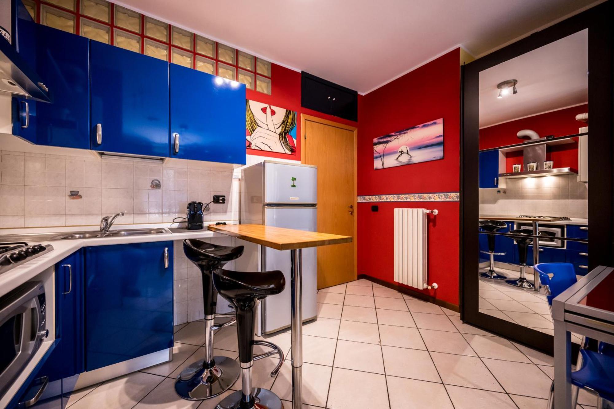 Cozy Suite Rogoredo Apartment Next To The Metro And Train Station Мілан Екстер'єр фото